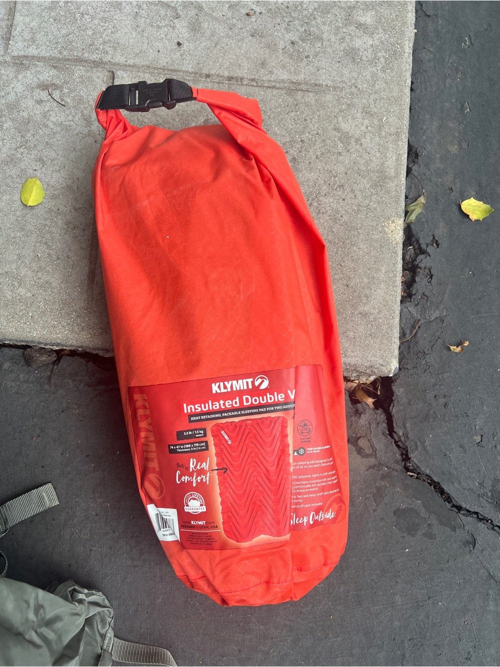 Klymit Insulated Double V Sleep Pad - Red